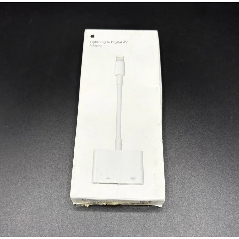 Apple Lighting to Digital AV Adapter / New In Box